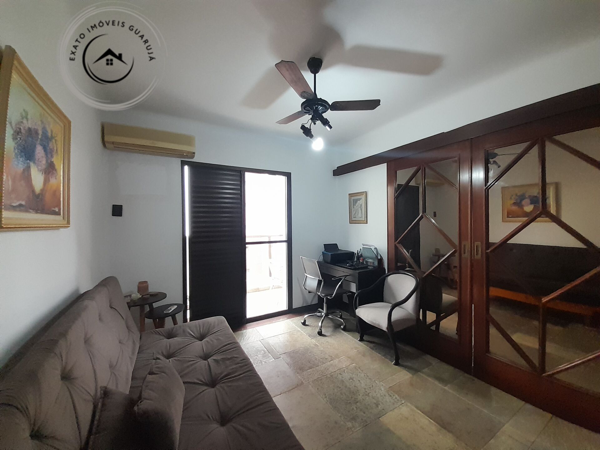 Apartamento Padrão de 03 dormitórios para venda na Praia da Enseada. - foto 16