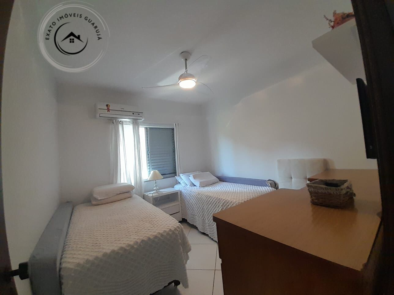 Apartamento Padrão de 02 dormitórios para locação anual na Praia da Enseada. - foto 17