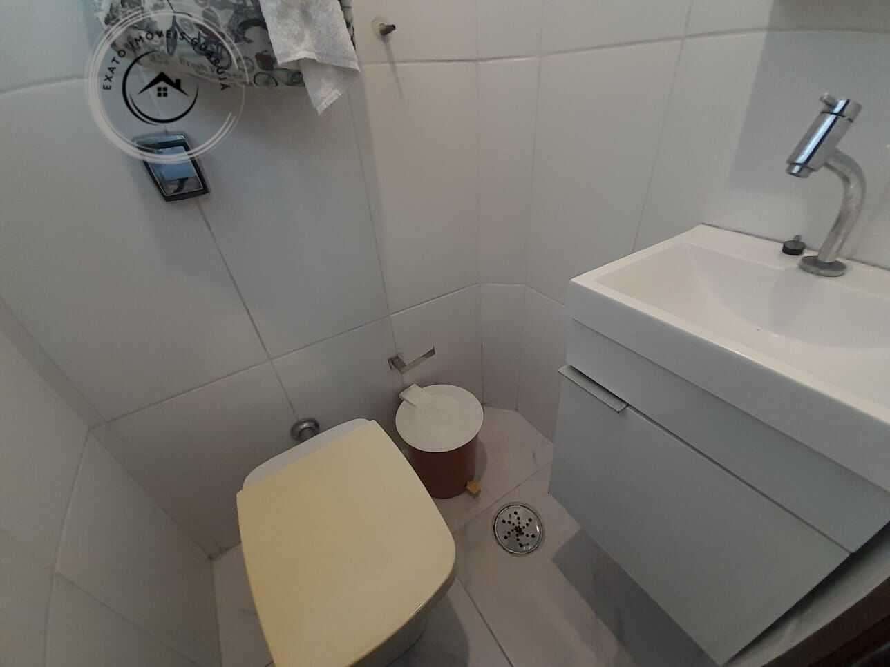 Apartamento Padrão de 02 dormitórios para locação anual na Praia da Enseada. - foto 14
