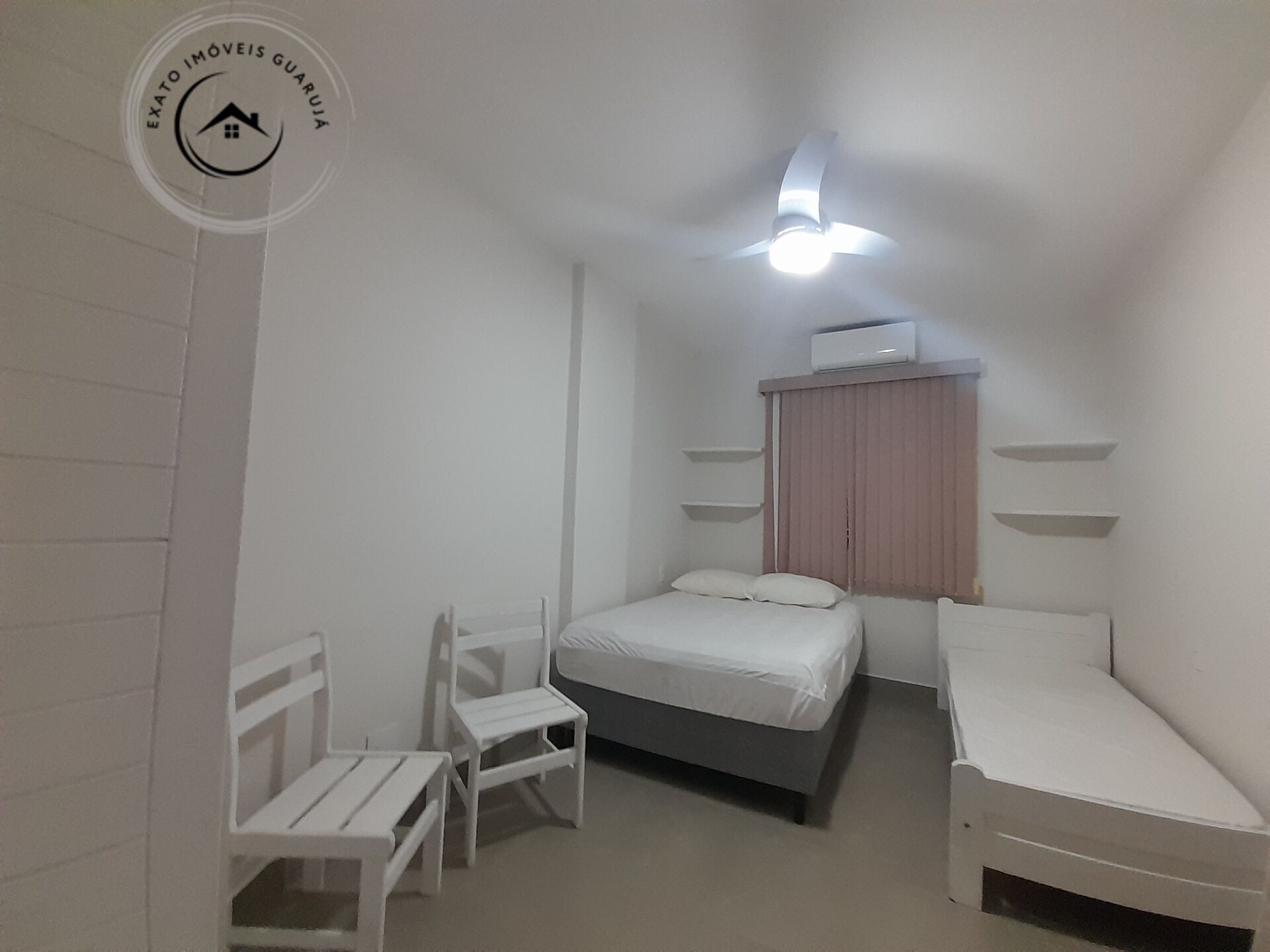 Apartamento Padrão de 03 dormitórios para venda na Praia da Enseada. - foto 13