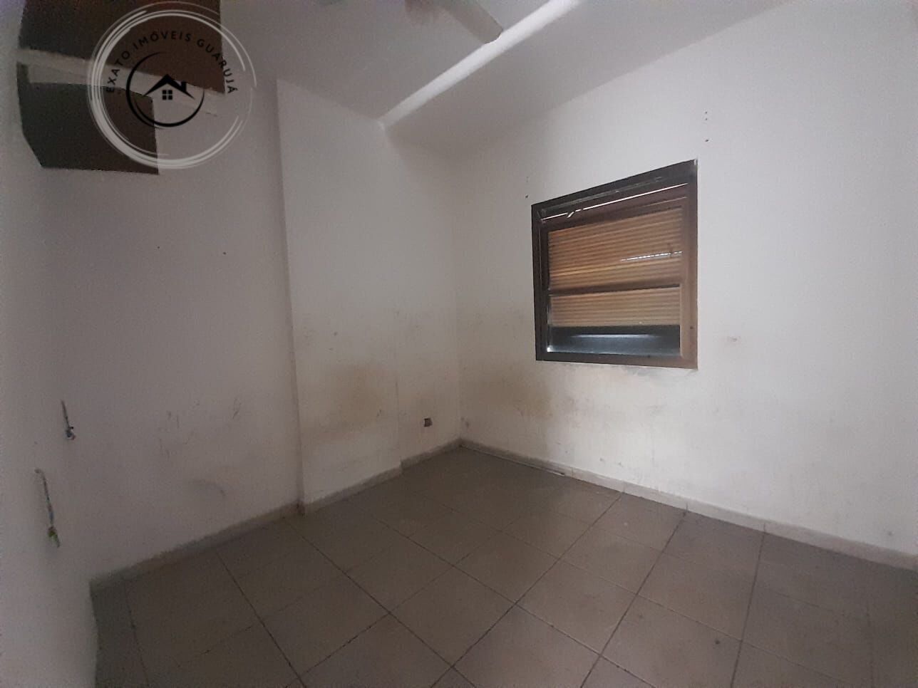 Apartamento Padrão de 03 dormitórios para venda na Praia da Enseada. - foto 8