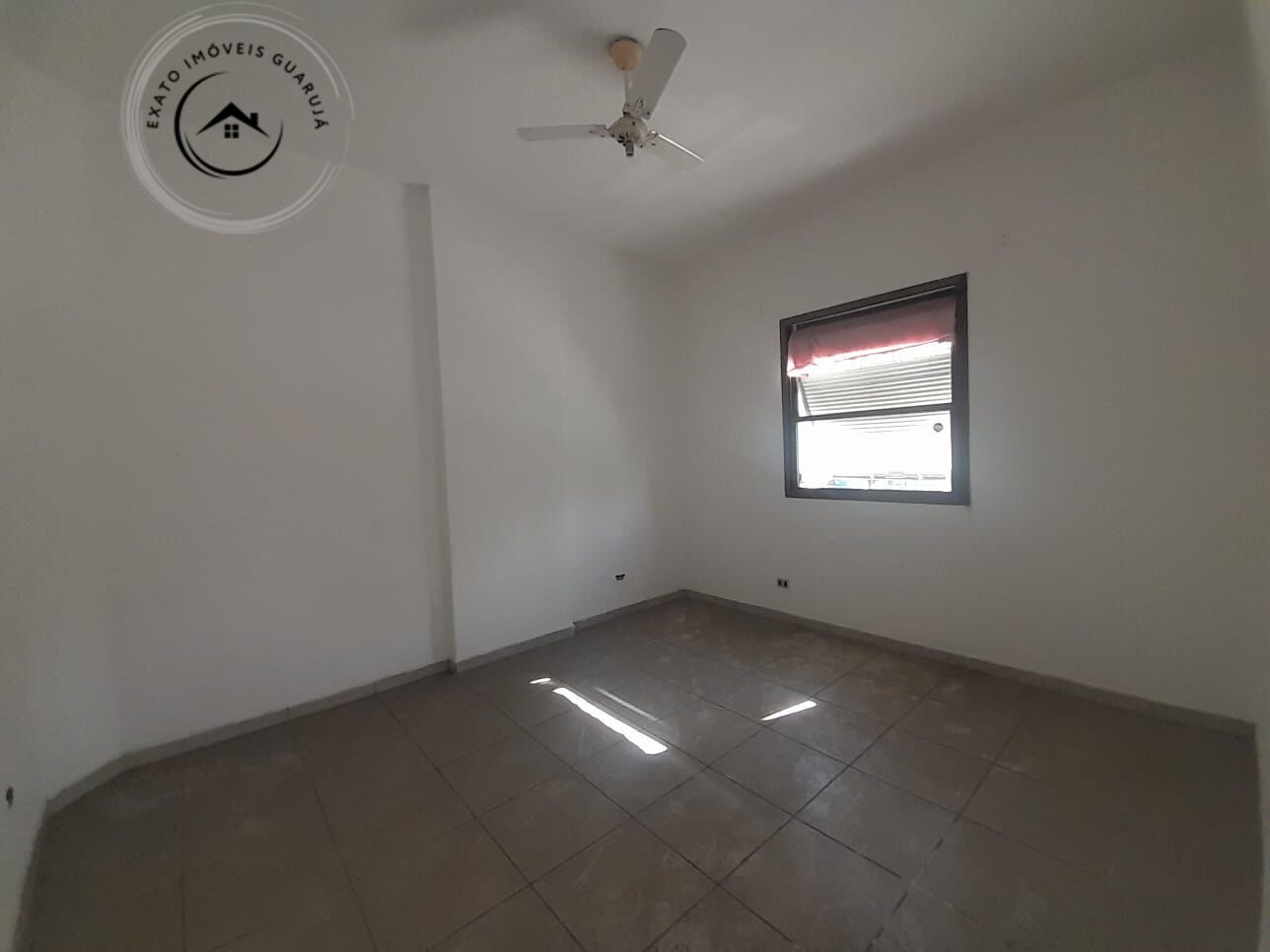 Apartamento Padrão de 03 dormitórios para venda na Praia da Enseada. - foto 6