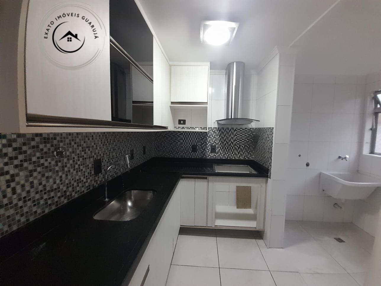 Apartamento Padrão de 03 dormitórios para venda na Praia da Enseada. - foto 22