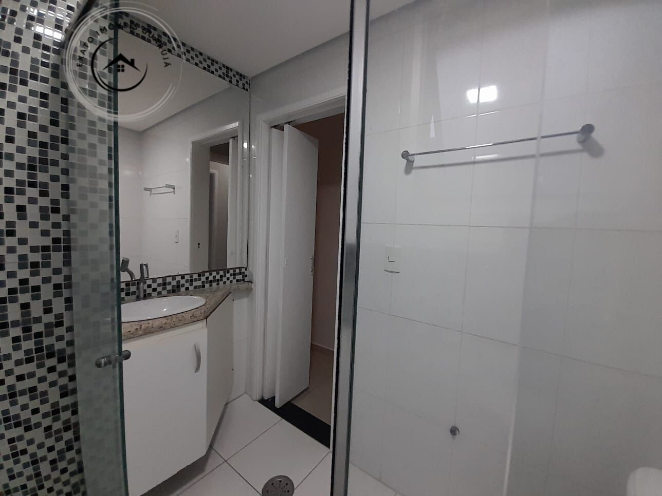 Apartamento Padrão de 03 dormitórios para venda na Praia da Enseada. - foto 13