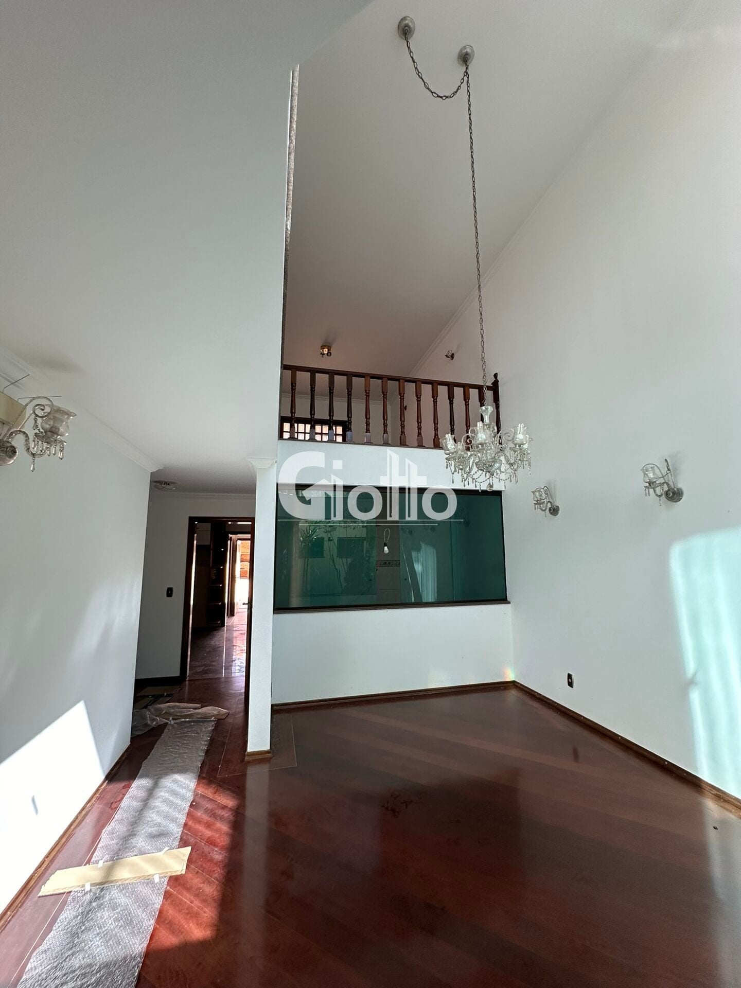 Casa Alto Padrão em Vila Oliveira, Mogi das Cruzes/SP