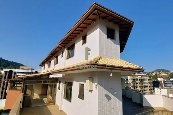 Apartamento à venda no bairro Agriões em Teresópolis/RJ