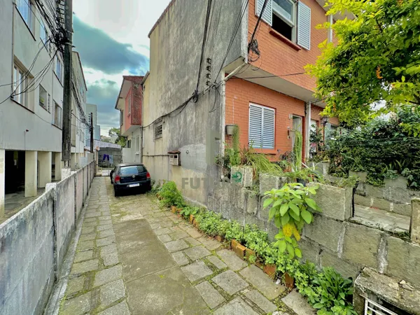 Casa à venda no bairro Alto em Teresópolis/RJ