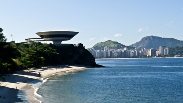 Quanto custa comprar um imóvel em Niterói além do preço anunciado?