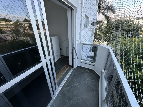 Apartamento à venda no bairro Jardim Coelho Neto em Guaratinguetá/SP