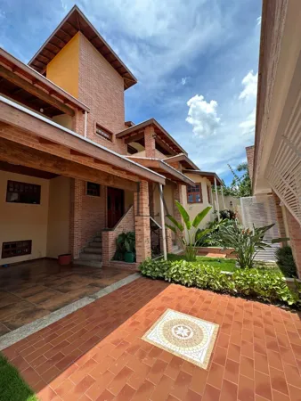 Casa à venda no bairro Internacional Park em Guaratinguetá/SP