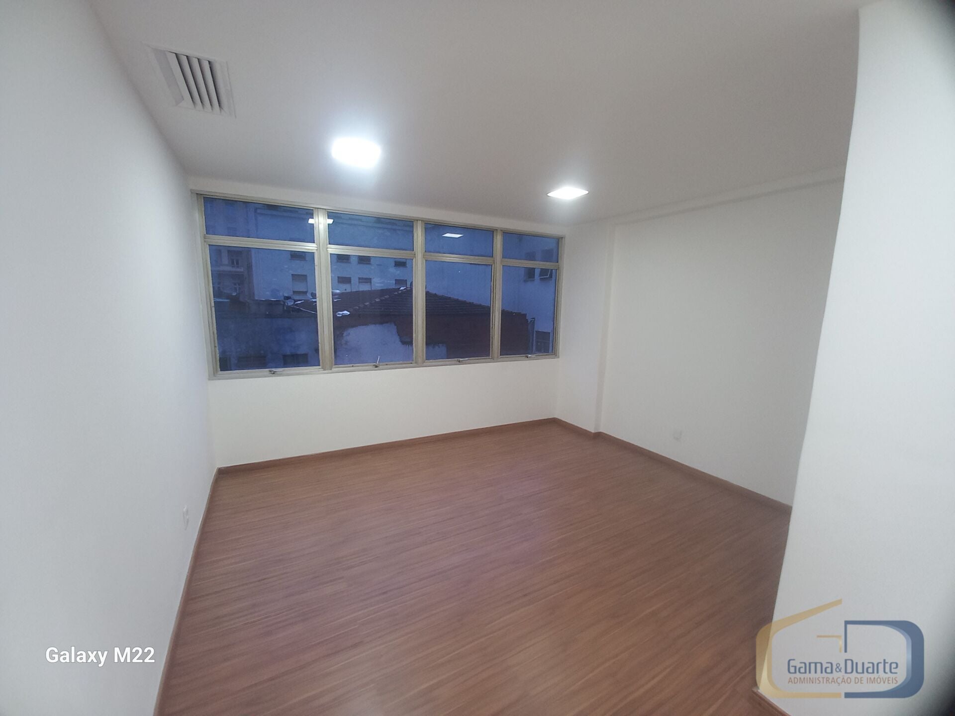 Imagem principal do imóvel