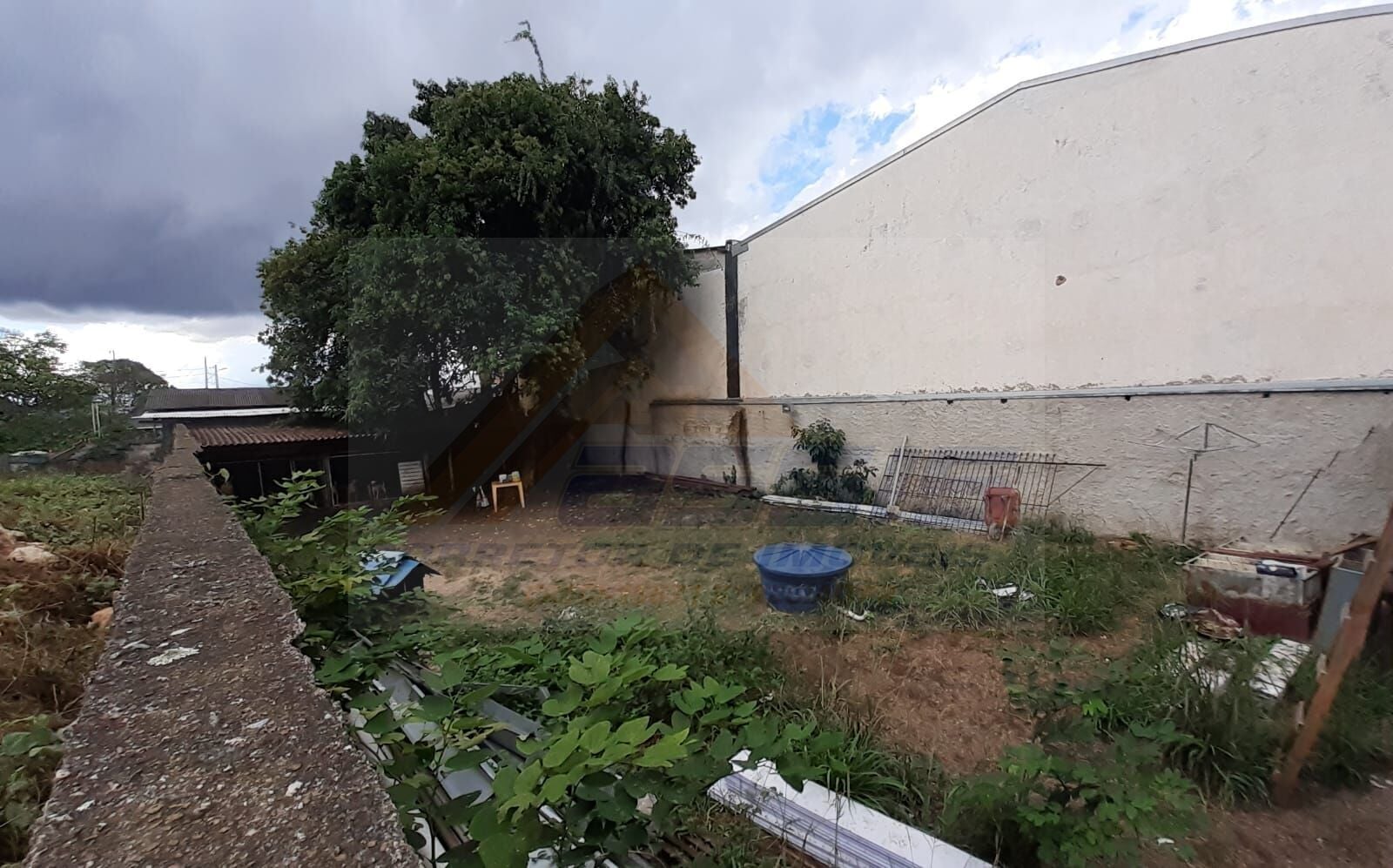 Casa à venda com 3 quartos, 2 banheiros, 2 vagas e 150m² no Boqueirão, Curitiba (PR) — foto 8 de 8