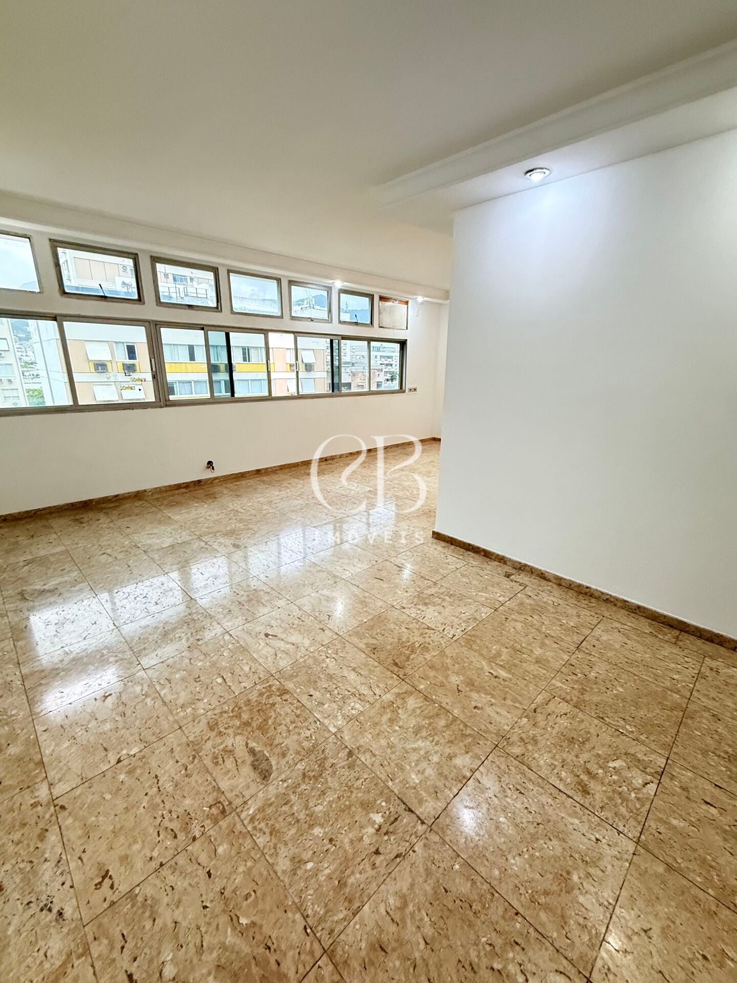 Imagem principal do imóvel