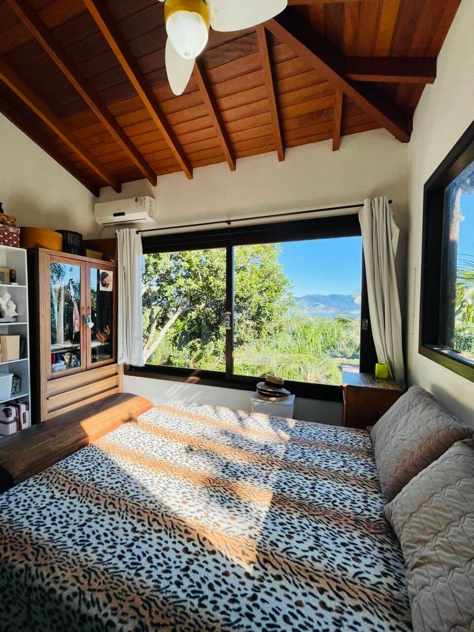 Casa no Caminho do Rei com vista para a lagoa em Praia do Rosa, Imbituba – foto 4
