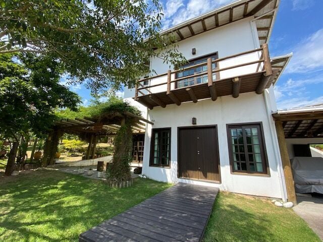 Casa rústica 4 suítes no Centrinho em Praia do Rosa, Imbituba – foto 2
