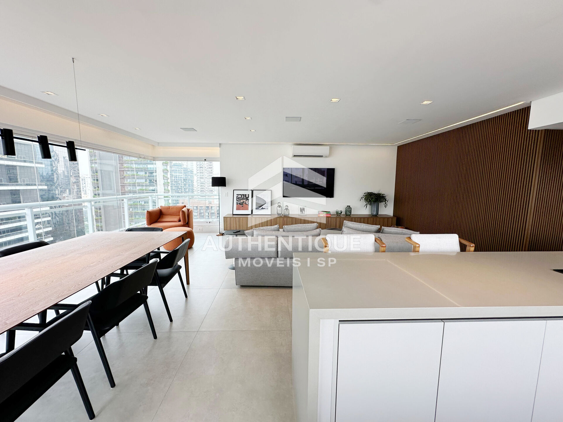 Apartamento, 3 quartos, 161 m² - Foto 3