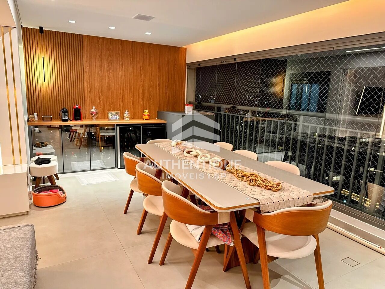 Apartamento, 3 quartos, 121 m² - Foto 2