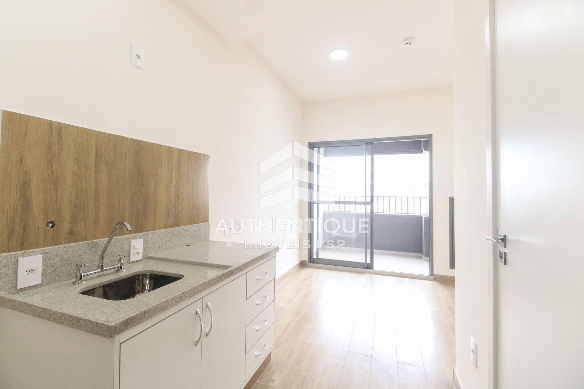 Apartamento, 1 quarto, 27 m² - Foto 2