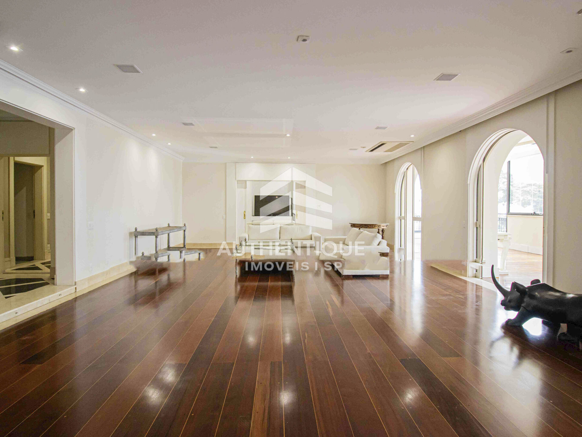 Apartamento, 5 quartos, 1180 m² - Foto 2