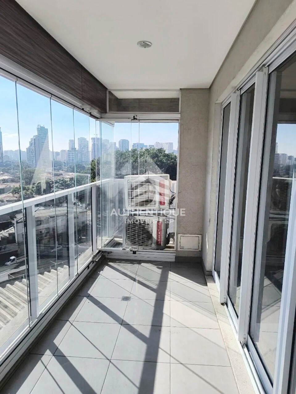 Apartamento, 2 quartos, 75 m² - Foto 1