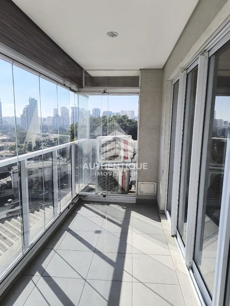 Apartamento, 2 quartos, 75 m² - Foto 1