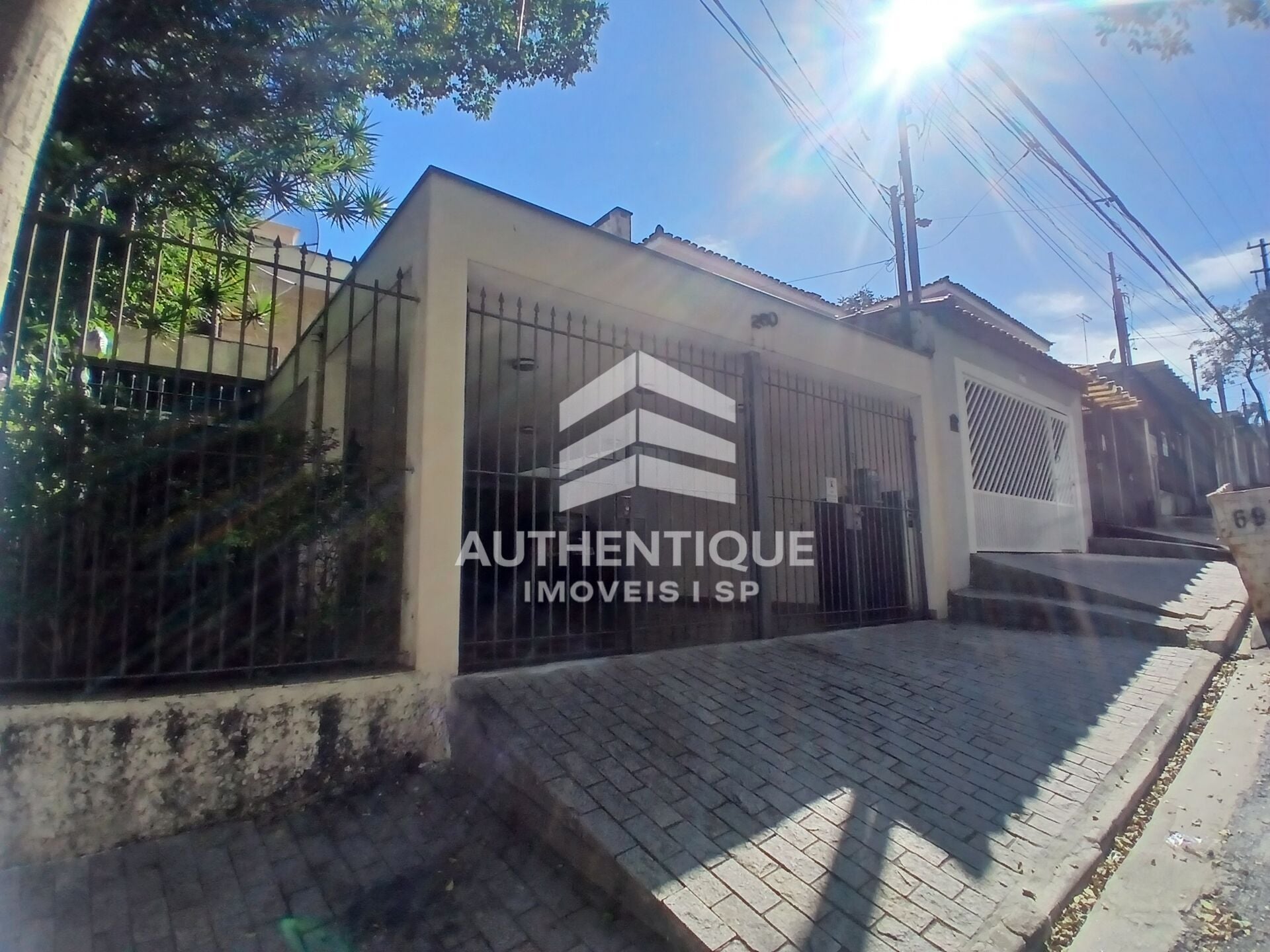 Sobrado, 3 quartos, 274 m² - Foto 2