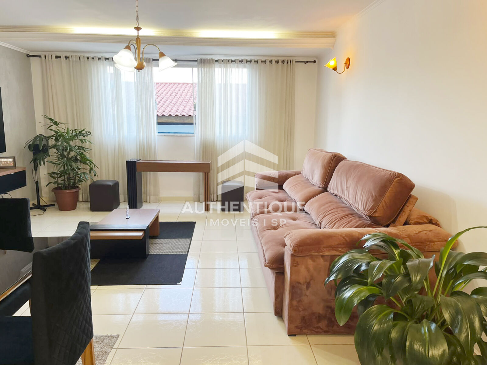 Casa, 3 quartos, 237 m² - Foto 3