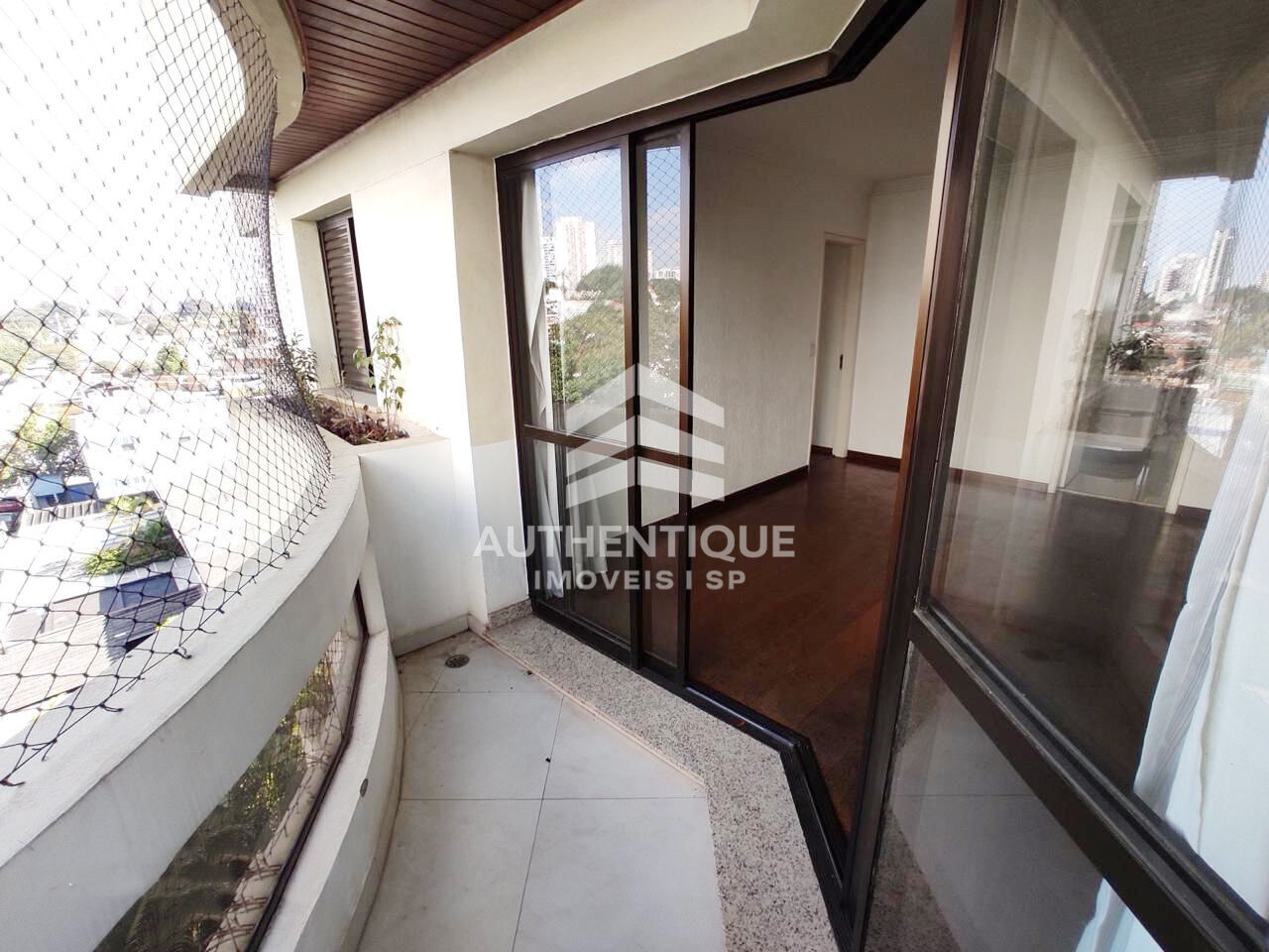 Apartamento, 3 quartos, 100 m² - Foto 1