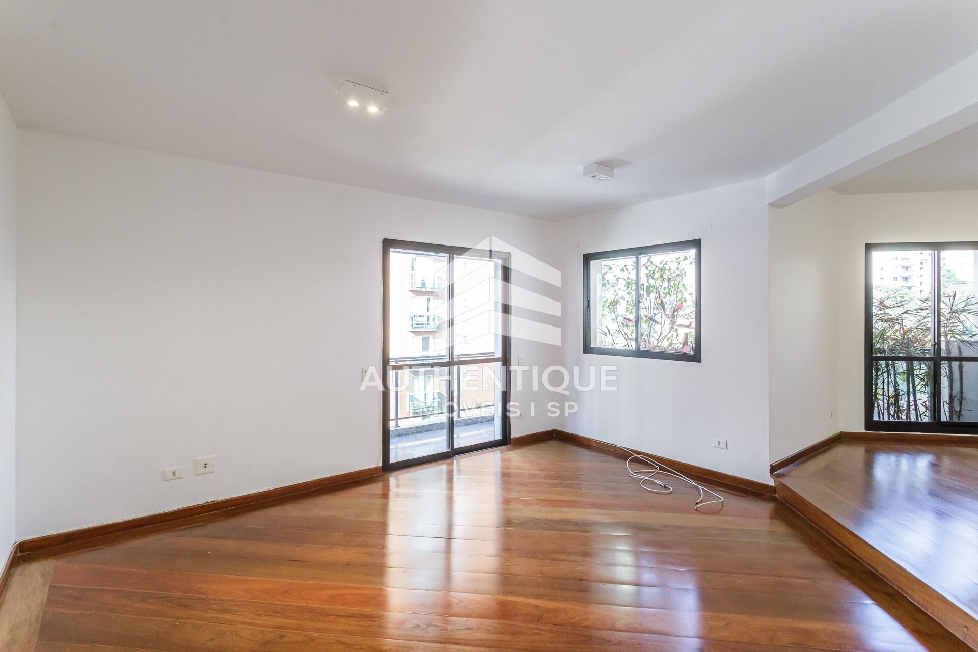 Apartamento, 3 quartos, 150 m² - Foto 3