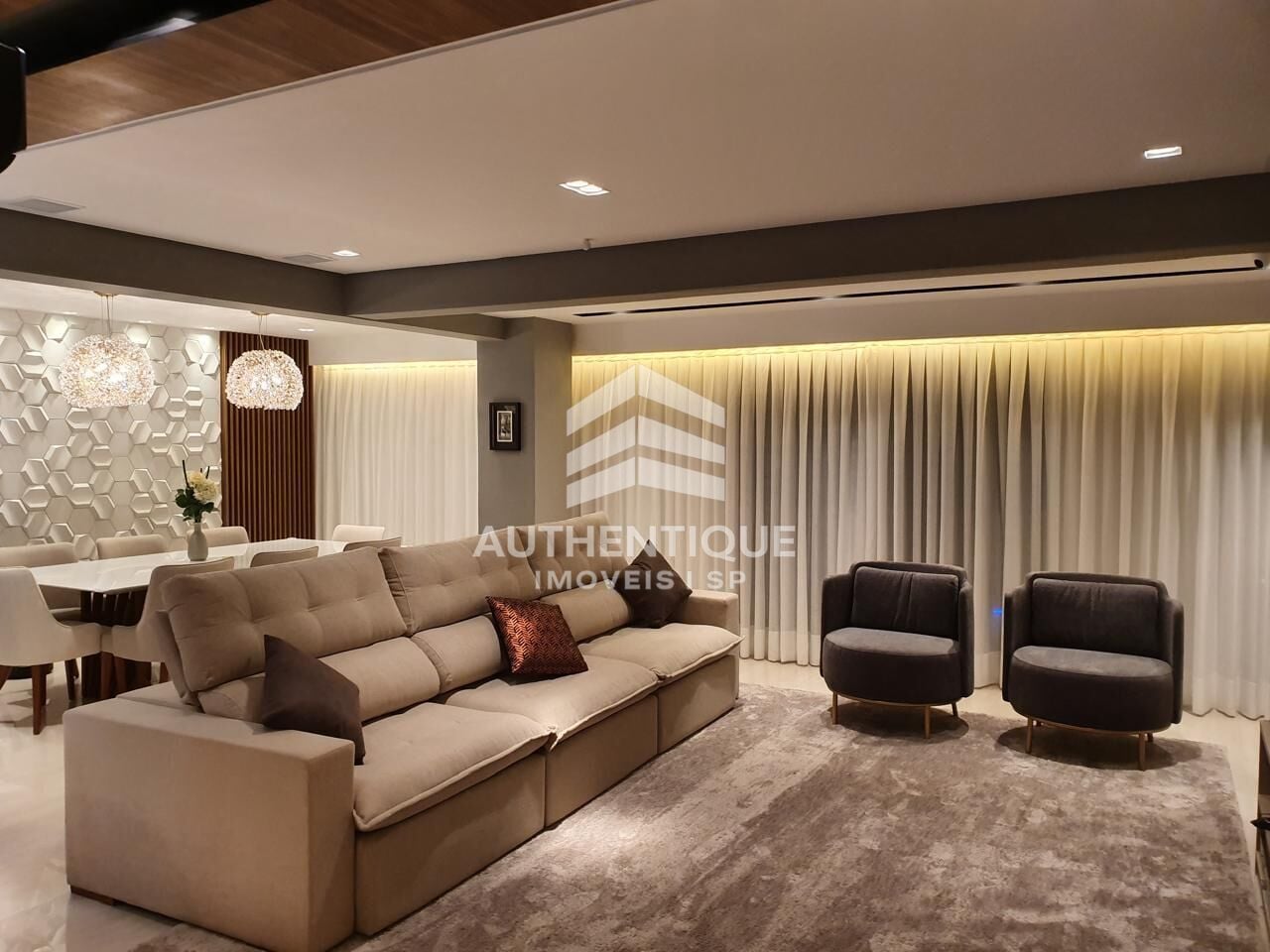 Apartamento, 3 quartos, 147 m² - Foto 1