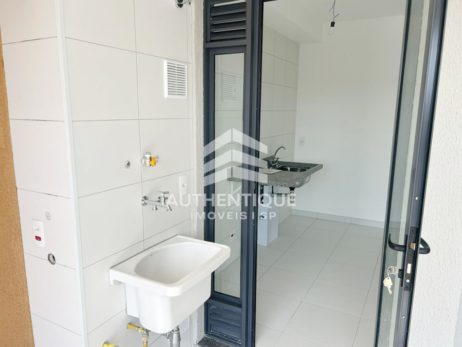Apartamento, 2 quartos, 77 m² - Foto 2