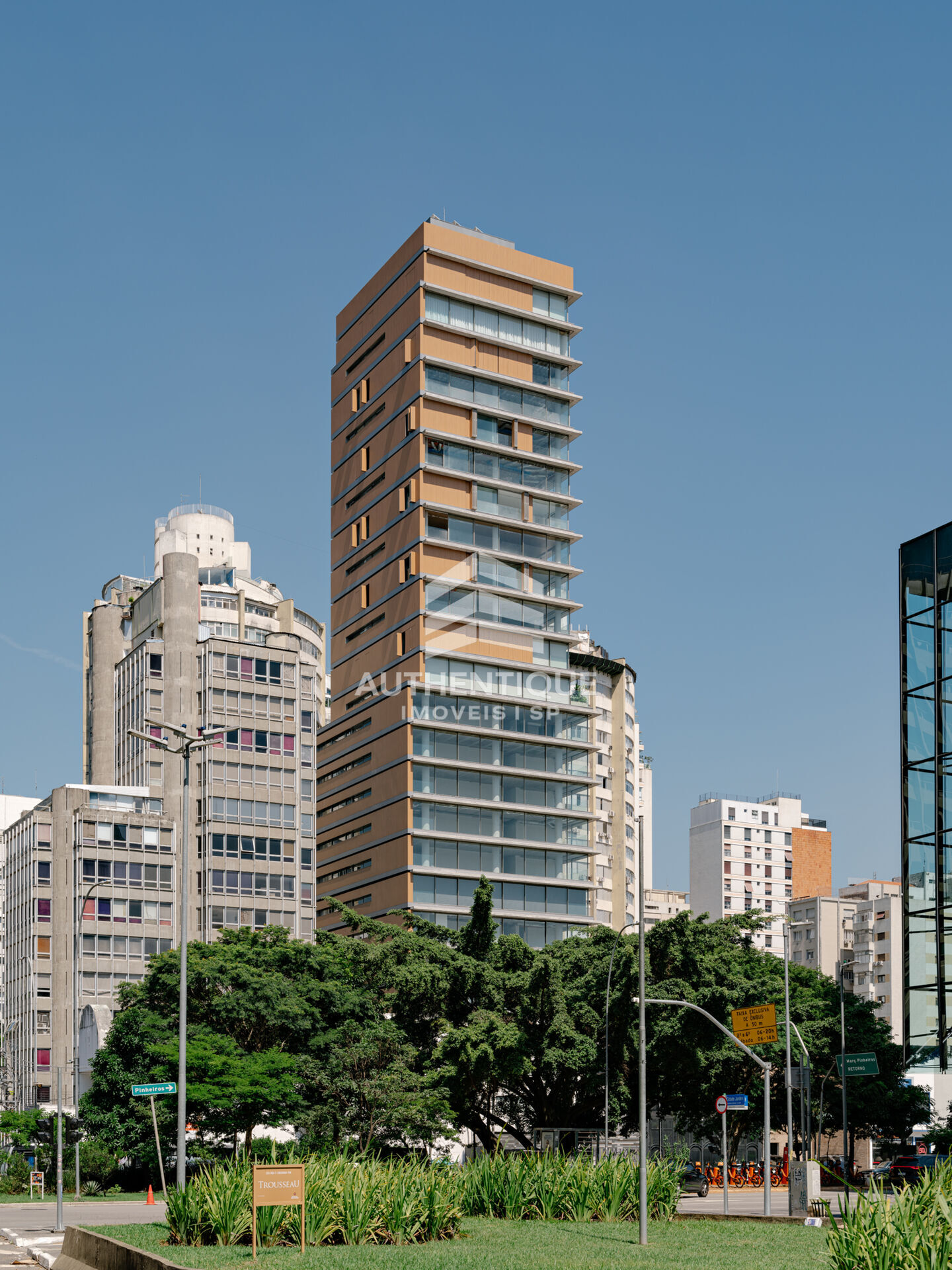 Apartamento, 4 quartos, 356 m² - Foto 9