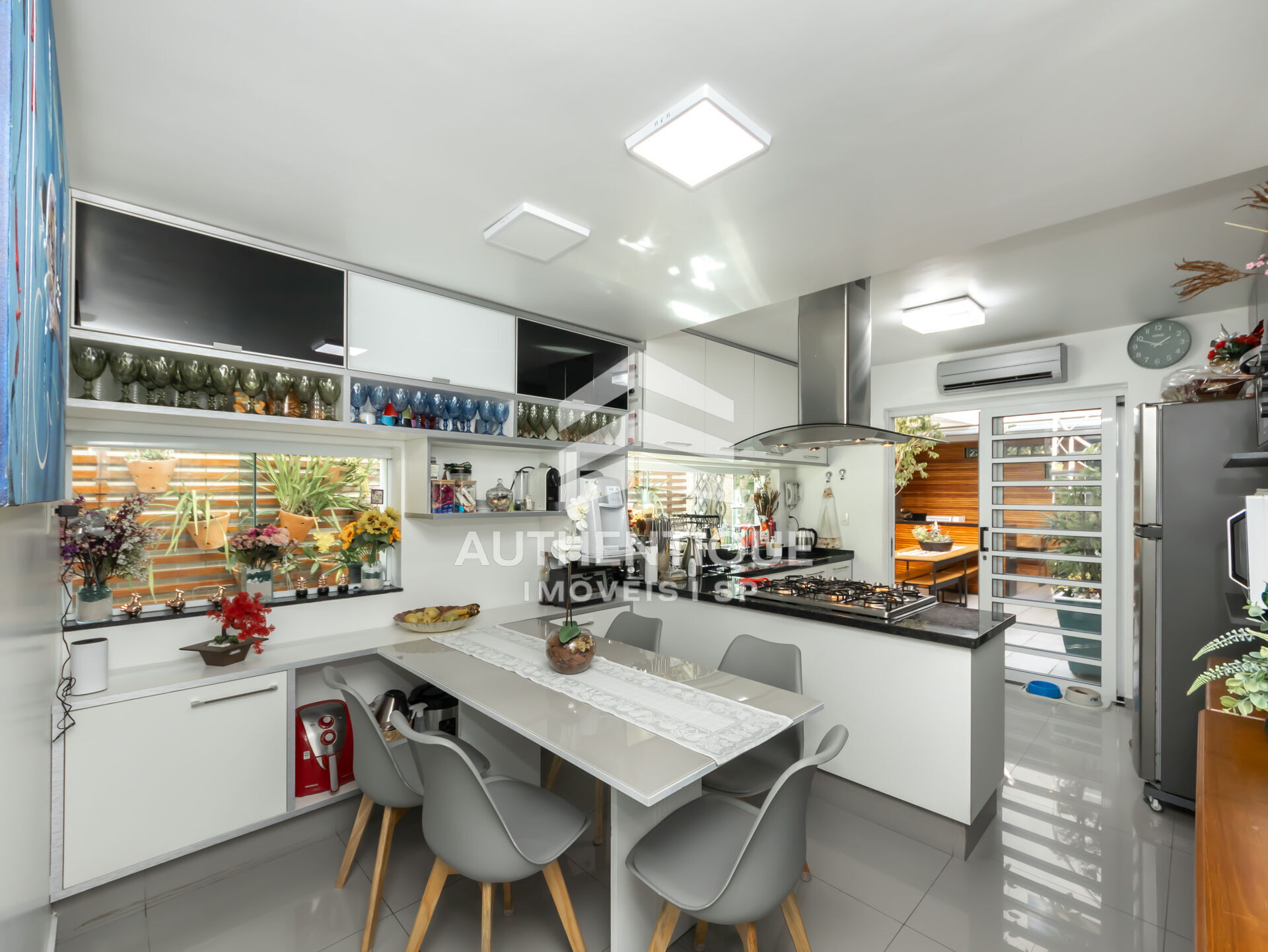 Casa, 3 quartos, 231 m² - Foto 20