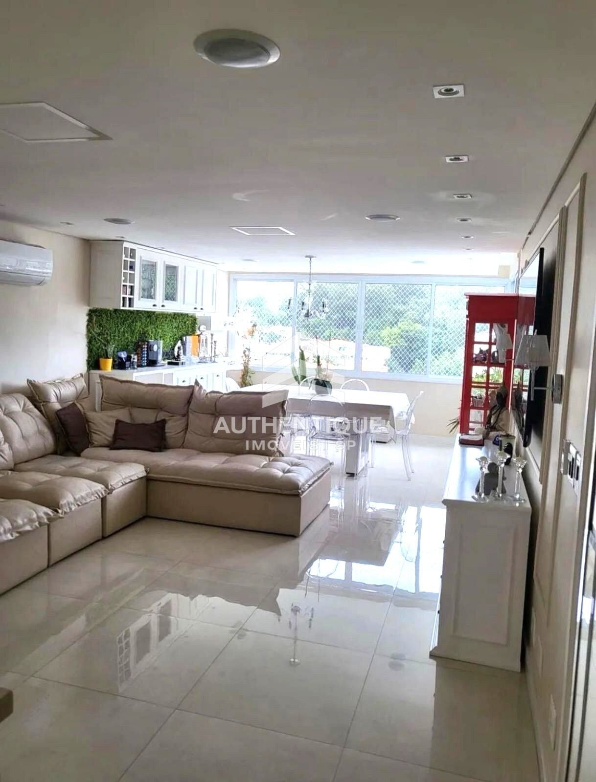 Apartamento, 3 quartos, 147 m² - Foto 1