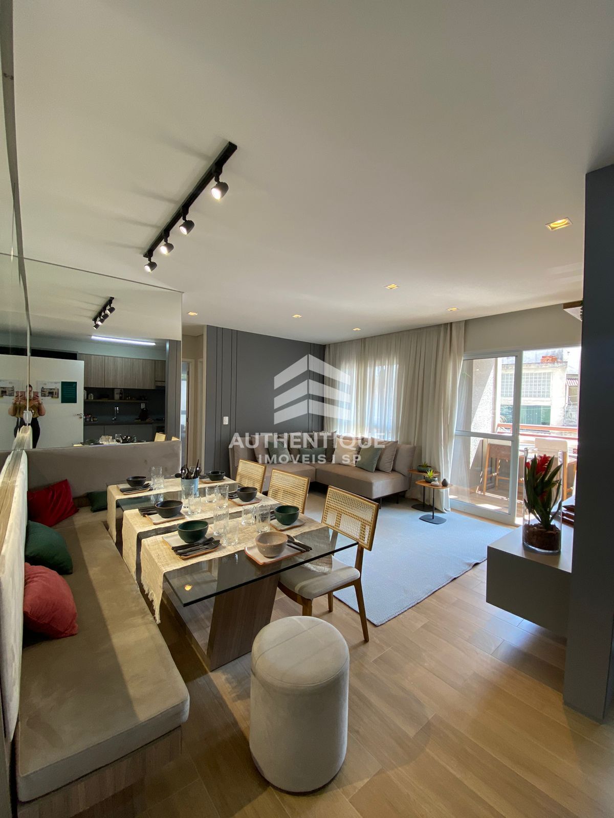 Apartamento, 2 quartos, 95 m² - Foto 1