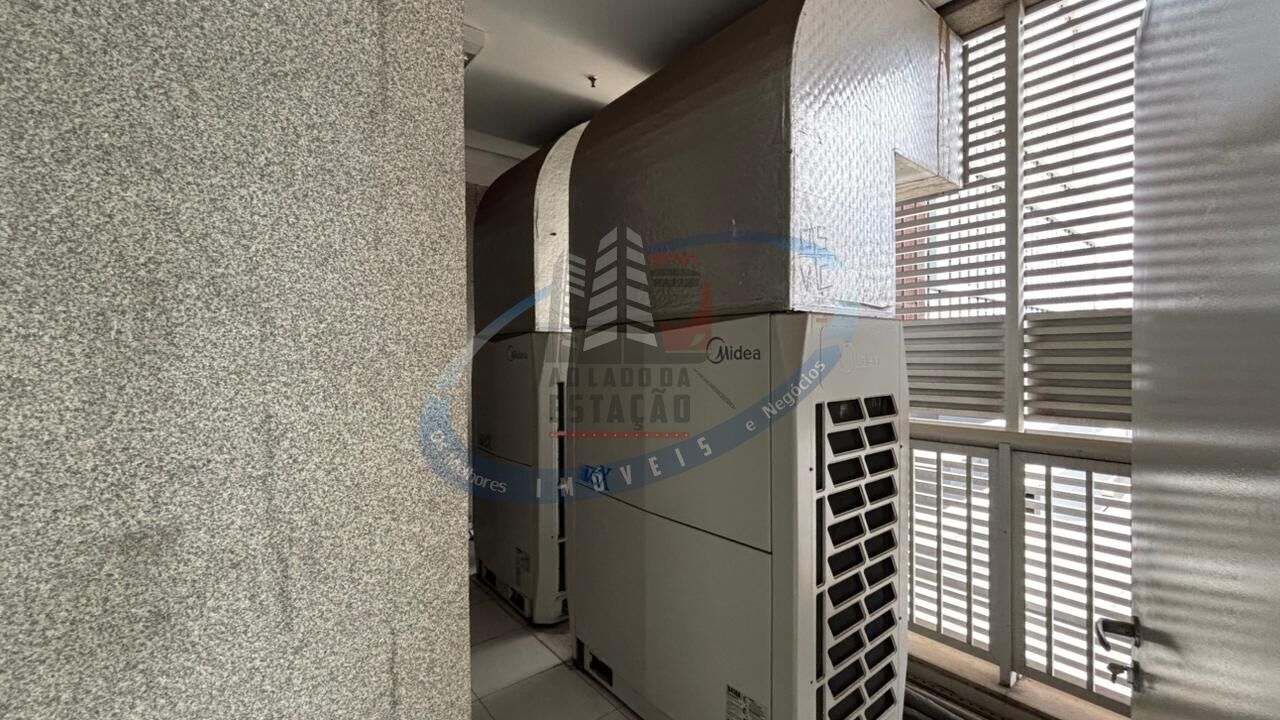 Loja-Salão, 1080 m² - Foto 31
