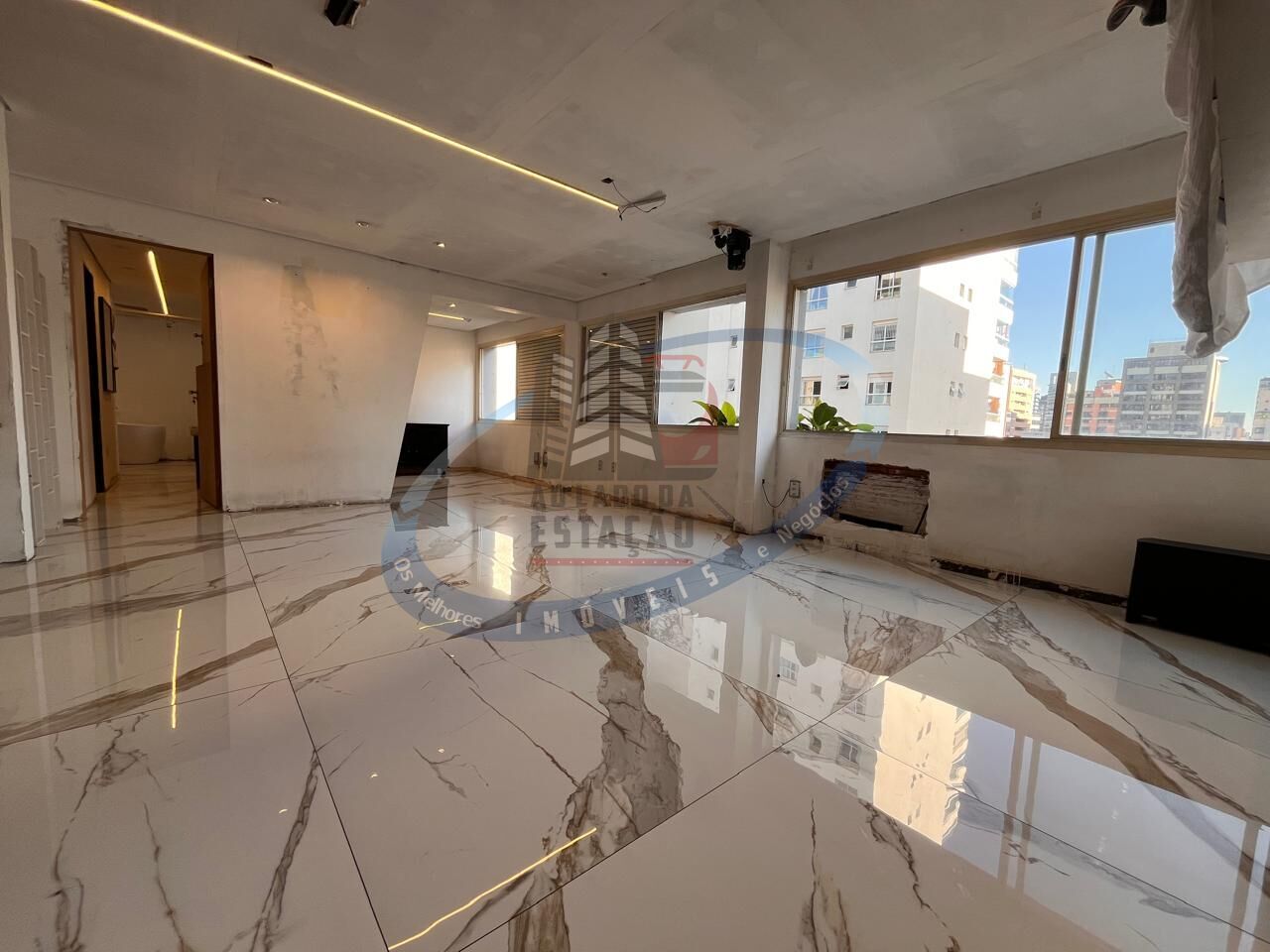 Apartamento, 3 quartos, 110 m² - Foto 2