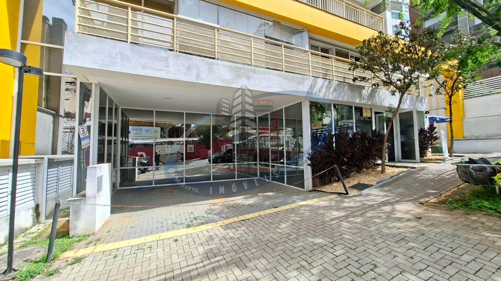 Loja-Salão, 195 m² - Foto 1