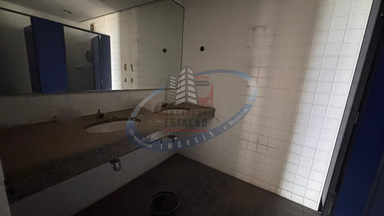 Sala-Conjunto, 1112 m² - Foto 34