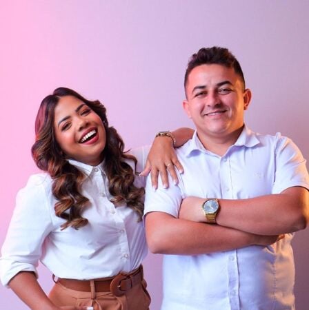 Nós o seu casal corretor estamos a disposição pra te ajudar realizar o sonho da casa nova!