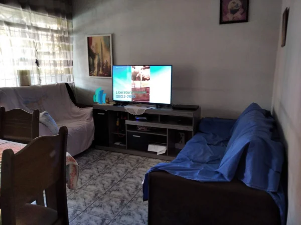 Casa Padrão para Venda em Jardim das Esmeraldas São Paulo-SP