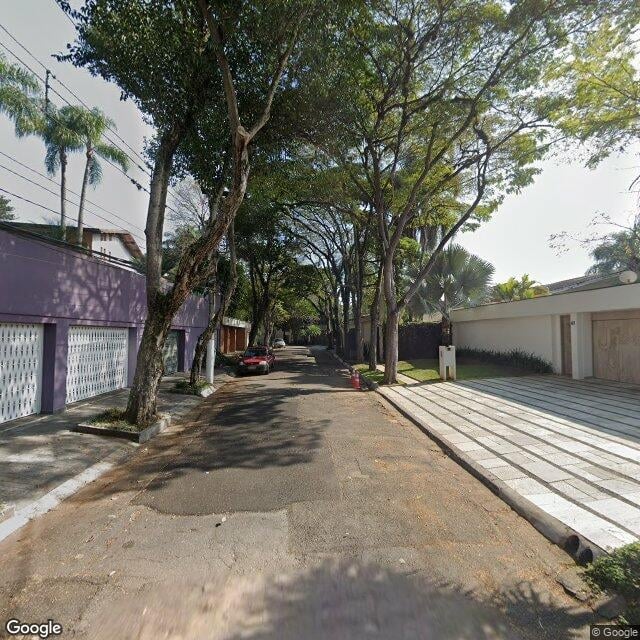Imagem estática do "Street View" da localização