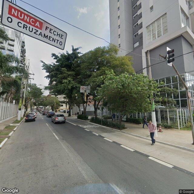 Imagem estática do "Street View" da localização