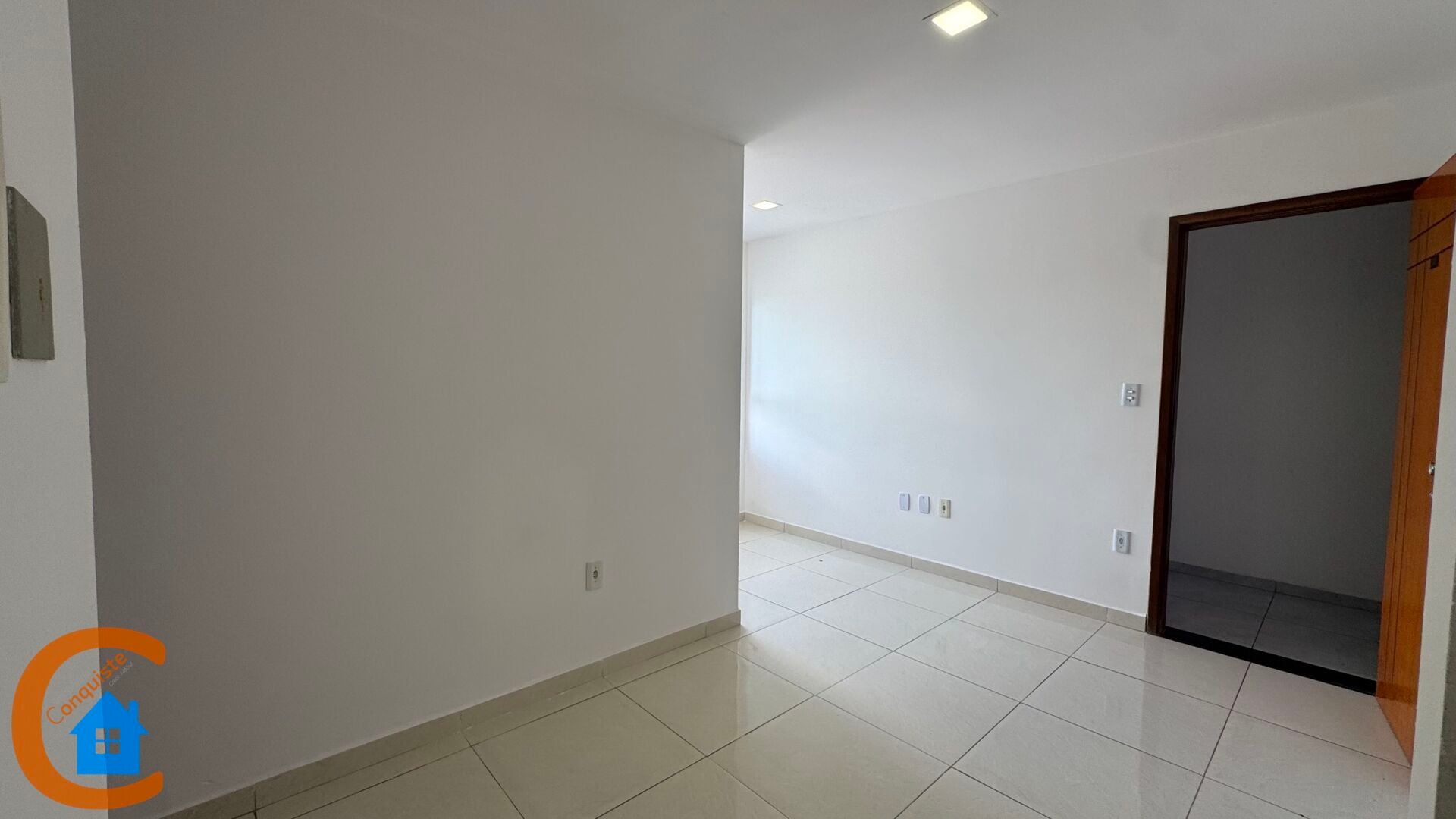 Apartamento, 2 quartos, 4610 m² - Foto 4