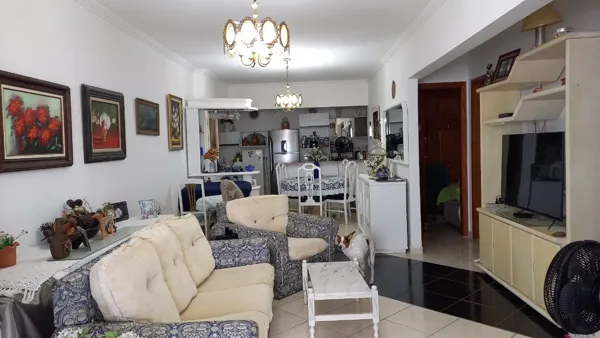 Apartamento com 2 quartos, 74 m², com varanda gourmet, à venda no Caiçara, Praia Grande