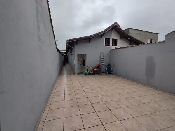 Casa com 3 quartos, 250 m², à venda no Tupi, Praia Grande