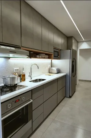 Apartamento com 2 quartos, 77 m², com varanda gourmet, à venda na Aviação, Praia Grande