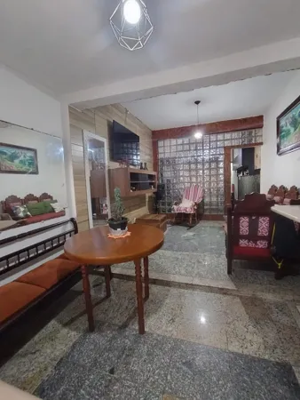 Casa com 3 quartos, 193 m², à venda na Aviação, Praia Grande