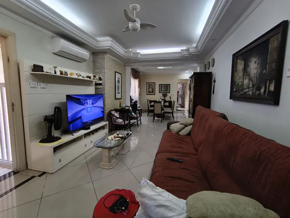 Sobrado com 3 quartos, 137 m², à venda no Tupi, Praia Grande