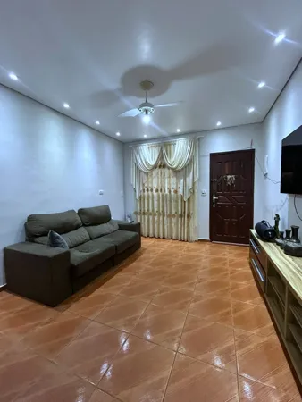 Casa com 3 quartos, 167 m², à venda na Guilhermina, Praia Grande